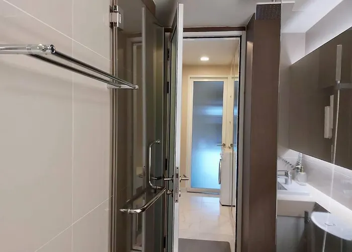 - Sukhumvit Soi 5 Bts Nana- Size 47m2 Appartement *